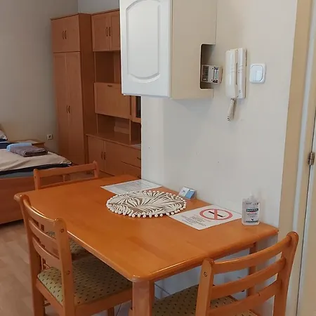 Pero Apartman Debreczyn Zewnętrze zdjęcie
